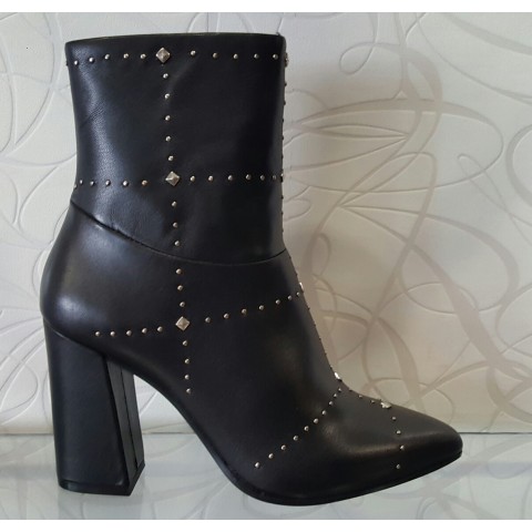 B.PREMI 5602  BOTIN PIEL TACHAS