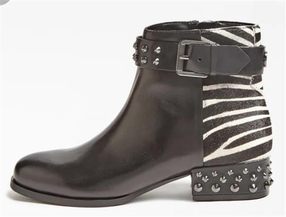 GUESS LEA10 BOTIN ZEBRA