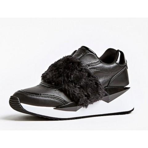 GUESS LEA12 SNEAKER PELO 2