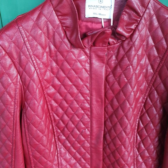  DONNA ROSSO