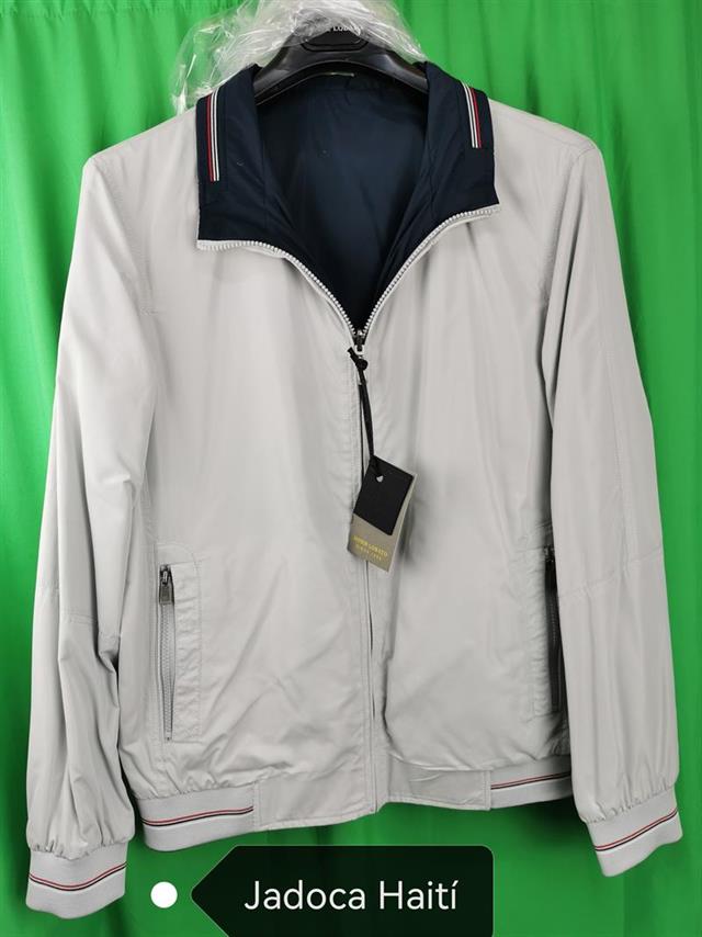JADOCA 2571 CAZADORA REVERSIBLE PUÑOS
