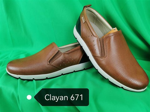 CLAYAN 671 MOCASIN PERFORADO CUERO SUELA BLANCA