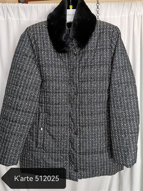K ARTE 5 2025  PARKA ESPIGA CUELLO PELO