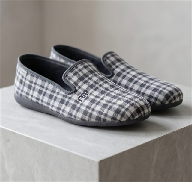 MOTESA 982 ZAPATILLA CABALLERO GRIS CUADROS